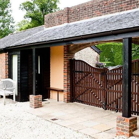 Bed and Breakfast The Old Hop Kiln Barn Petersfield Exteriér fotografie